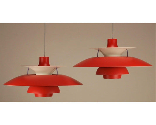 2 Red Louis Poulsen pendant lights | blue anti glare rings and purple spacers | Customize Your Vintage PH5 Lamp! - FancyVintage.nl -