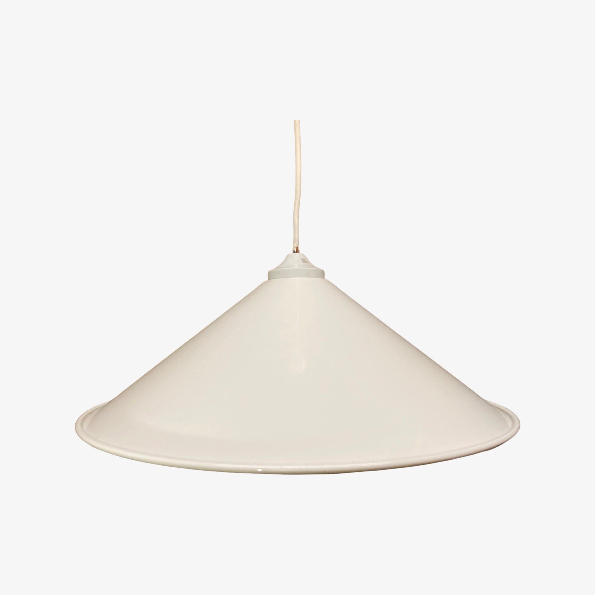 White Retro Swedish Hanging Light | Enamel Designer Lamp from Sweden, 1960s, 1970s | Scandinavian Modern Lighting | Dia 15.4'' / 39cm Active - FancyVintage.nl -